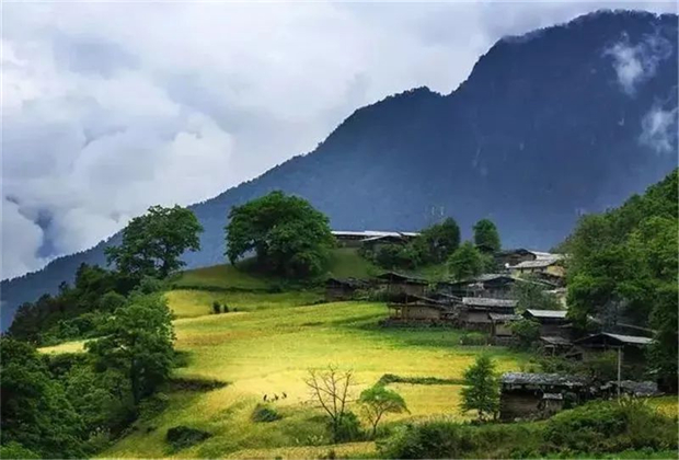 怒江會議旅游：一路向北，沿江尋大美怒江